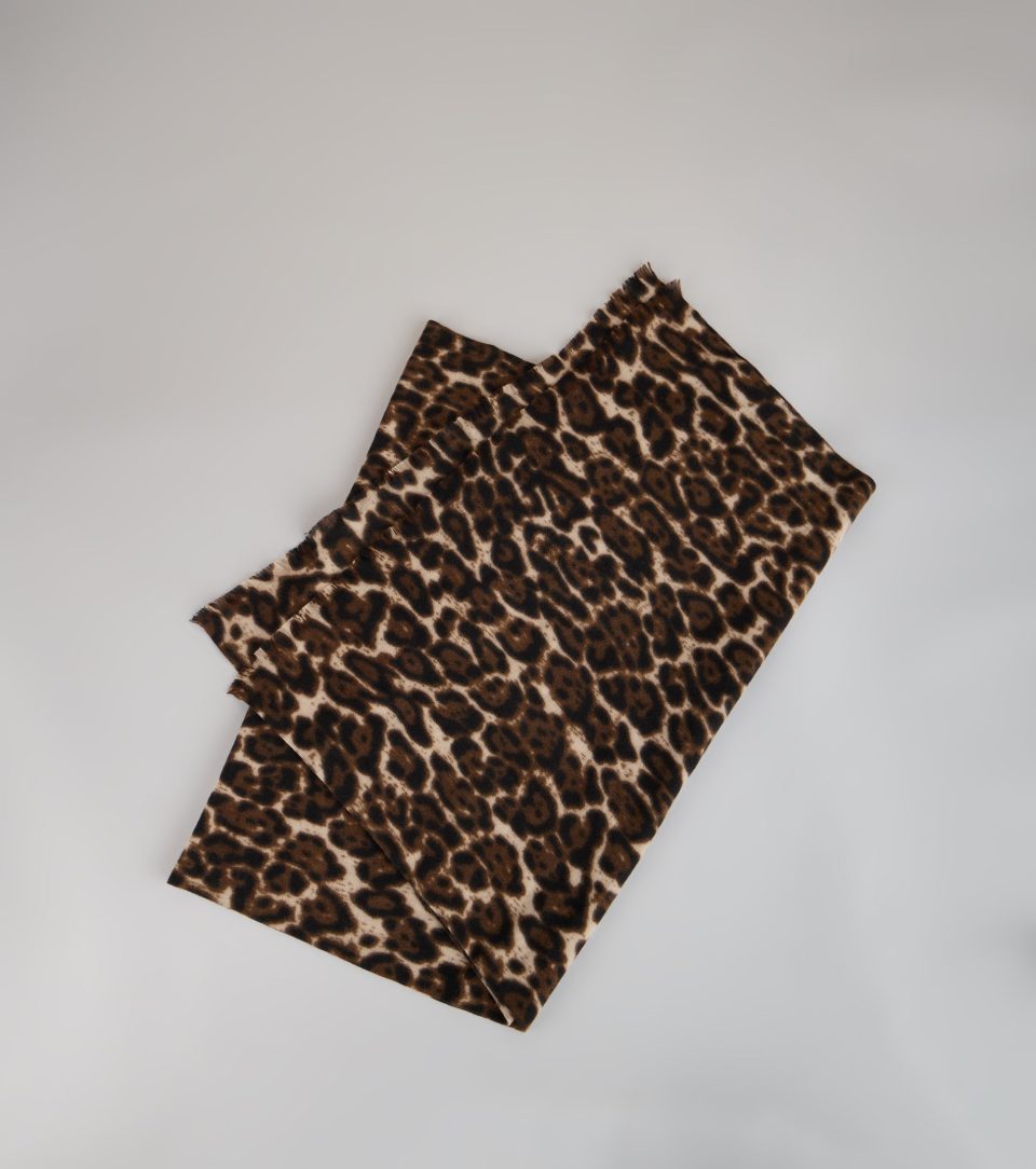 Chic Edge Leopard Print Scarf